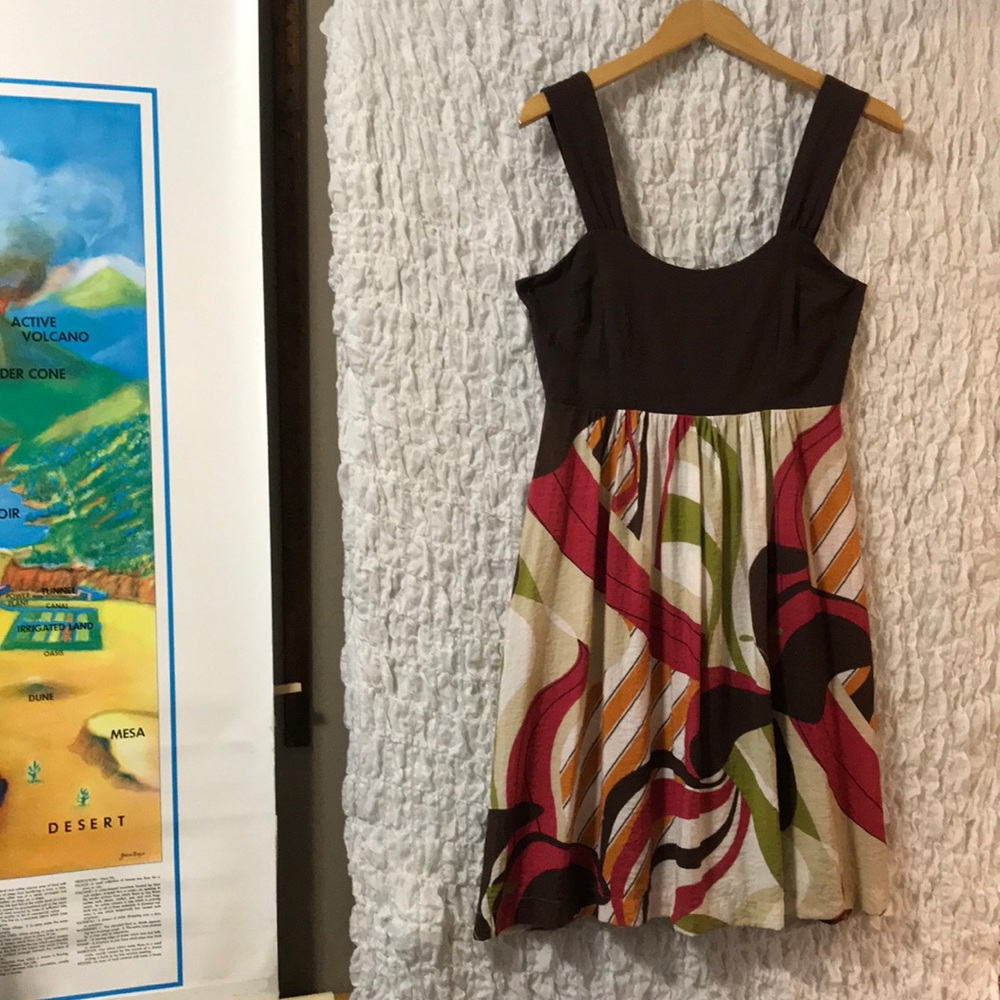 Madison Studio: Retro Knee Length Dress, Size: 6